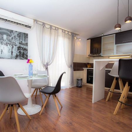 Apartman Marko Primosten Exterior photo