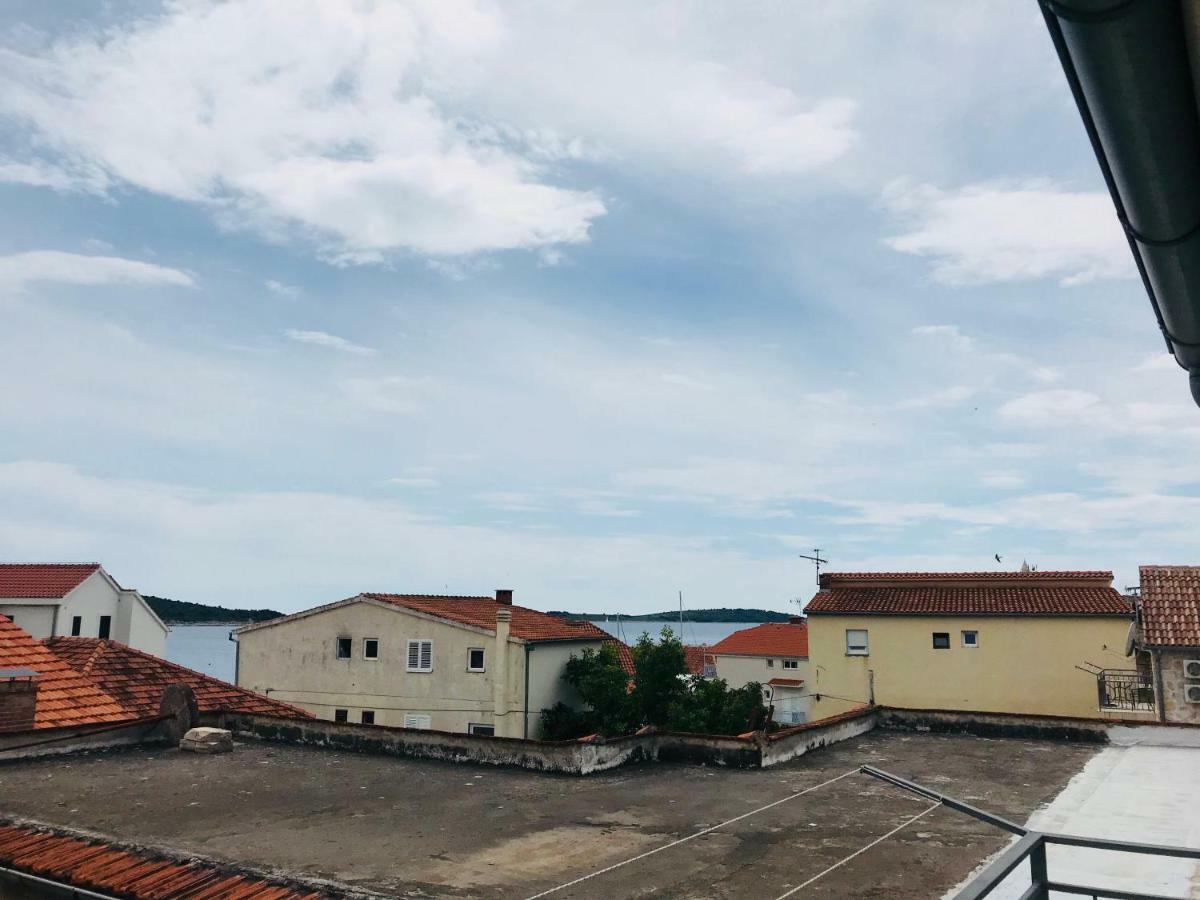 Apartman Marko Primosten Exterior photo