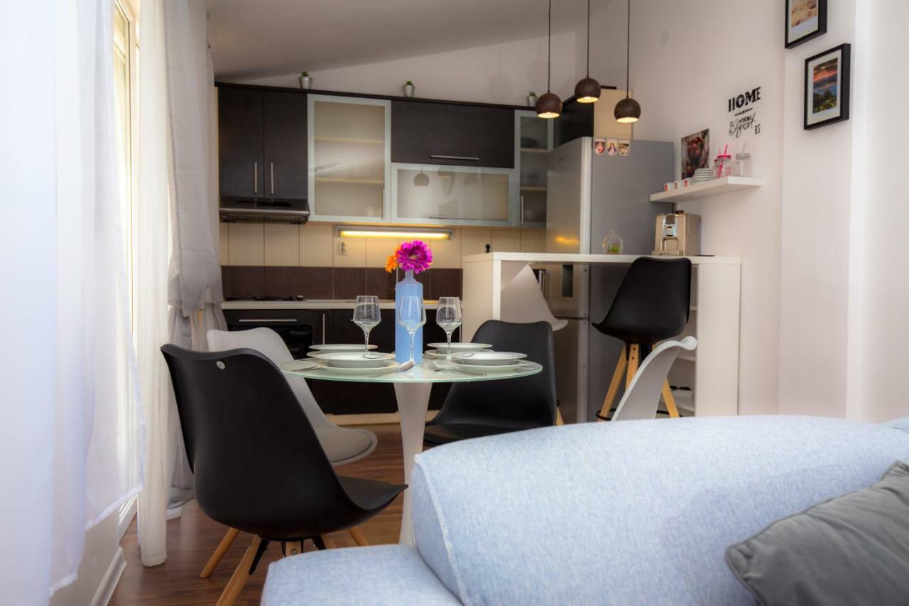 Apartman Marko Primosten Exterior photo