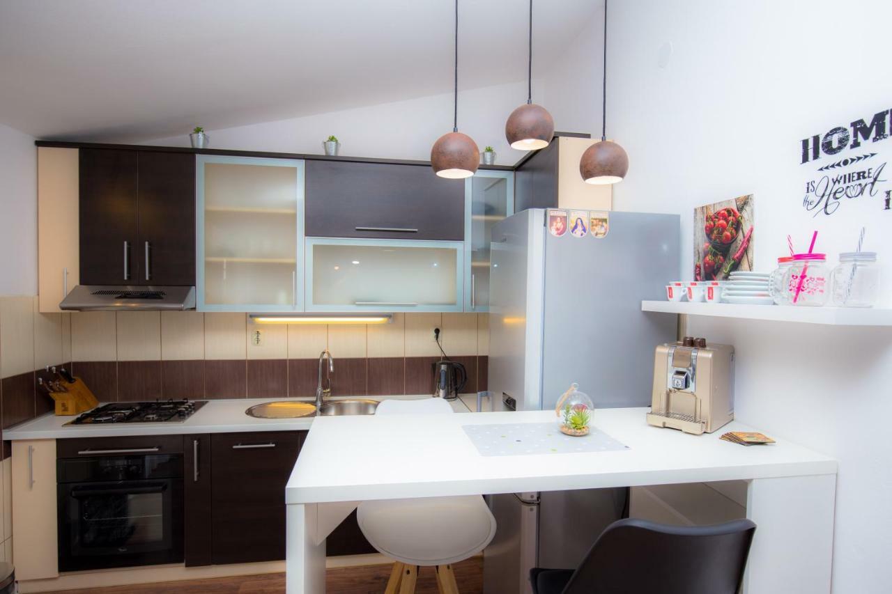 Apartman Marko Primosten Exterior photo